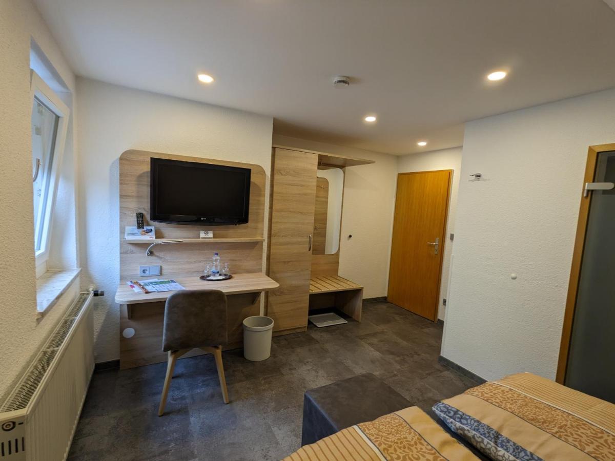 Zum Schwarzen Baeren Vohenstrauss Exterior foto
