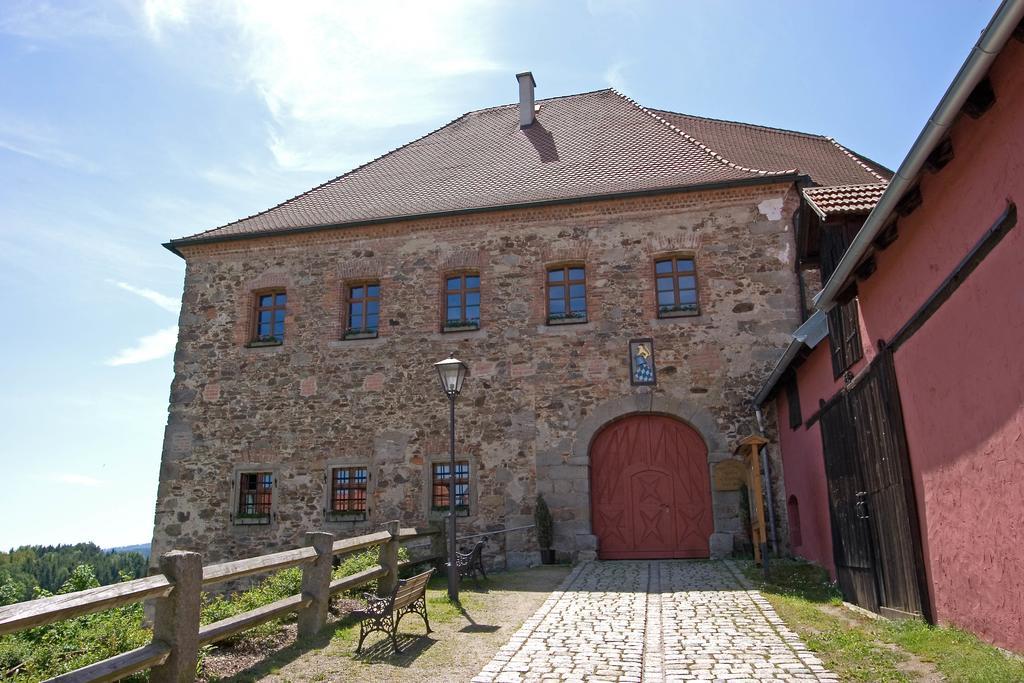 Zum Schwarzen Baeren Vohenstrauss Exterior foto